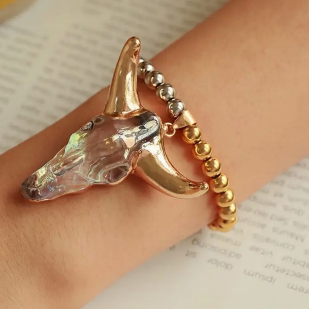 NEW! Boho Western Steer Crystal bracelet